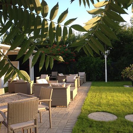 Casa Radu Hotel Snagov Luaran gambar